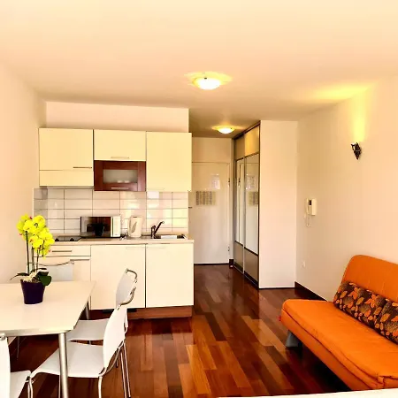 Veronika Διαμέρισμα Μακάρσκα