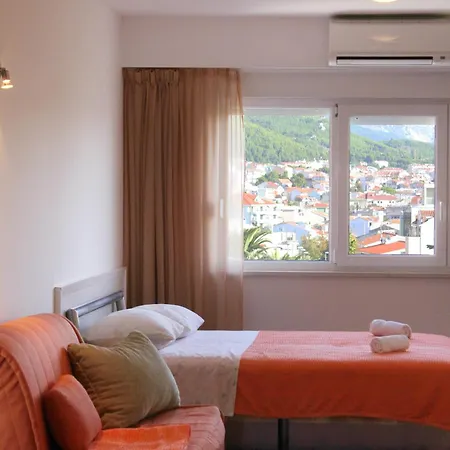 Veronika Apartment