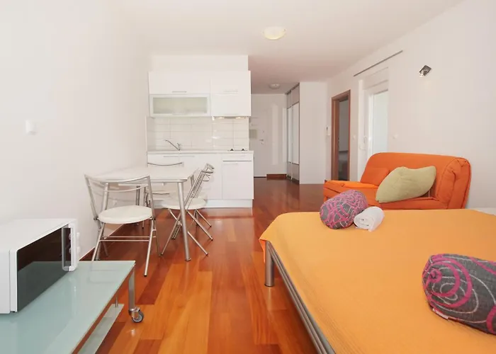 Veronika Apartman Makarska