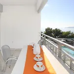 Veronika Apartament *