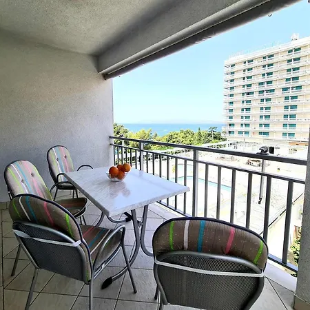 Veronika * מאקרסקה