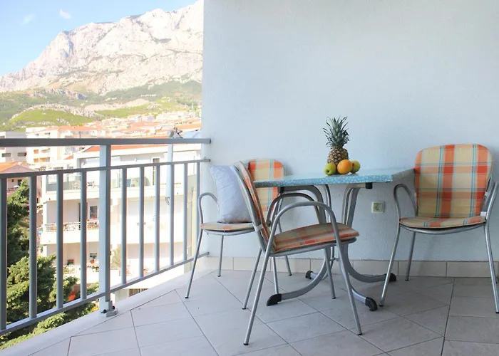 Veronika Daire Makarska